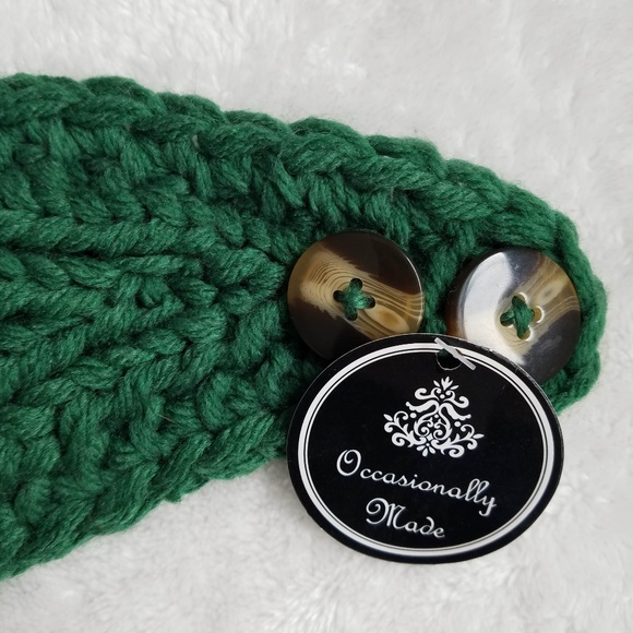 Boutique Knit Scarf with Buttons, NWT - Picture 3 of 6